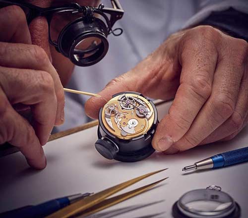 bảo dưỡng đồng hồ Hublot